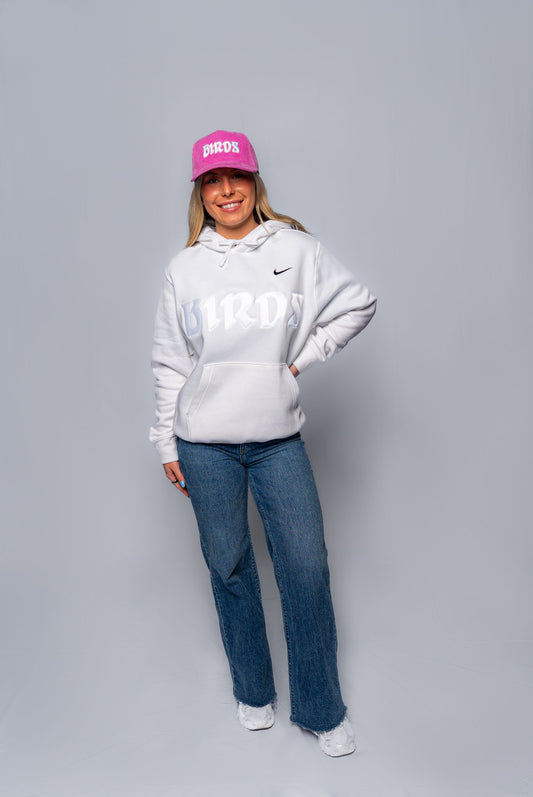 All White Retro Nike Hoodie with Sewn-On BIRDS